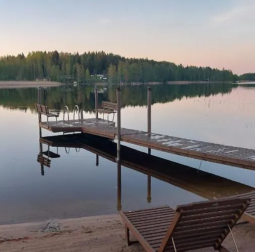 Arolahti Ferienhaus *